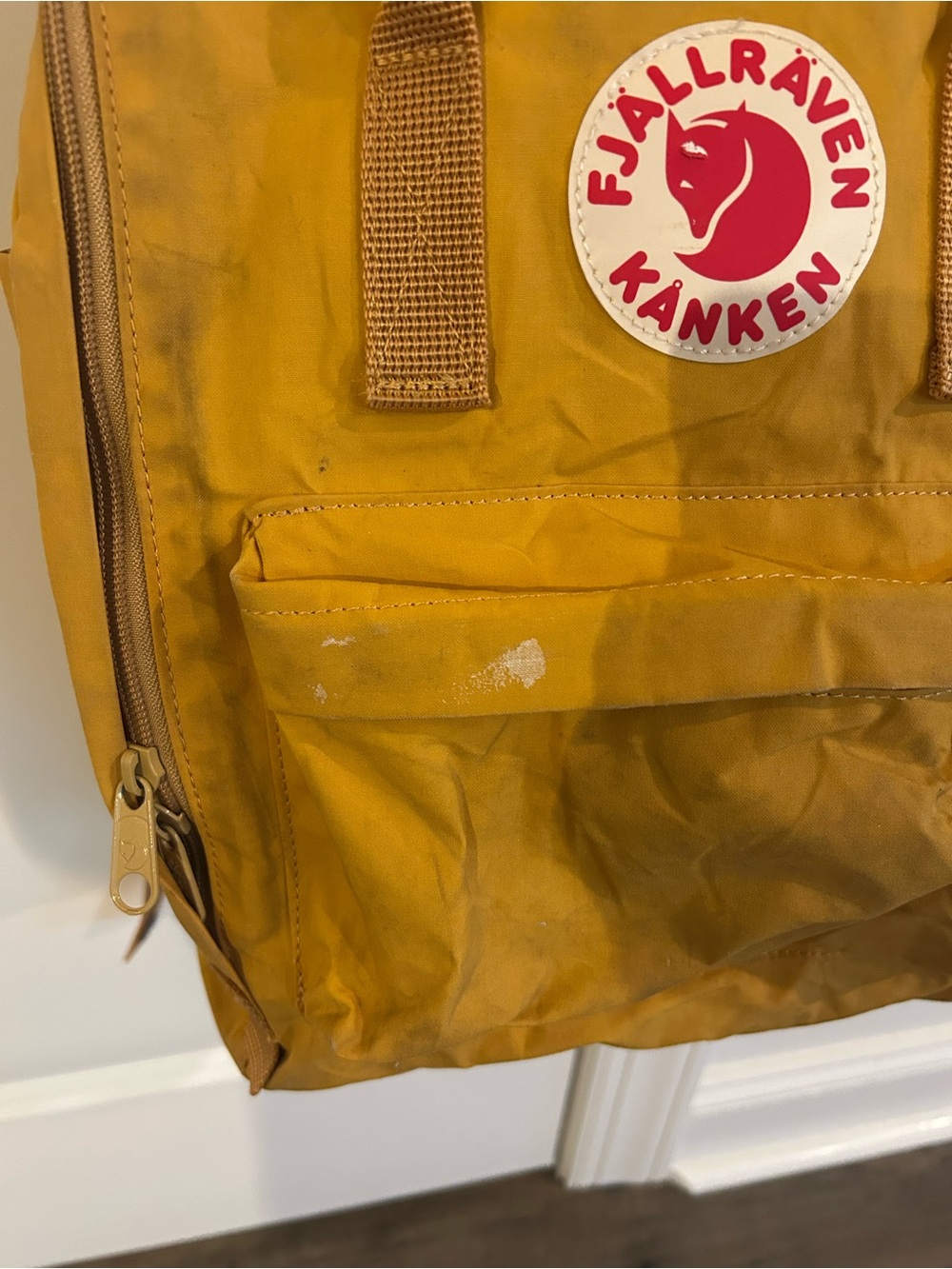 Fallraven Kanken Backpack - Picture 2 of 6